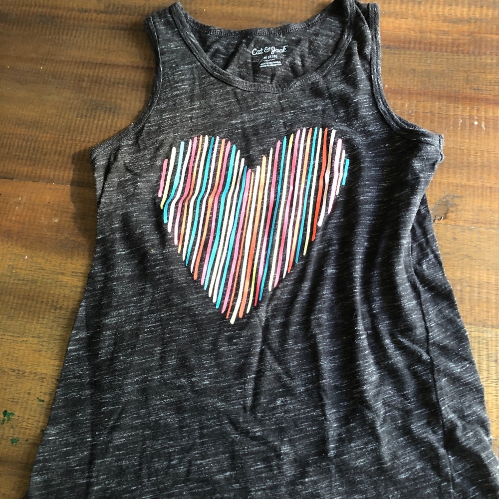 Cute girls rainbow heart top